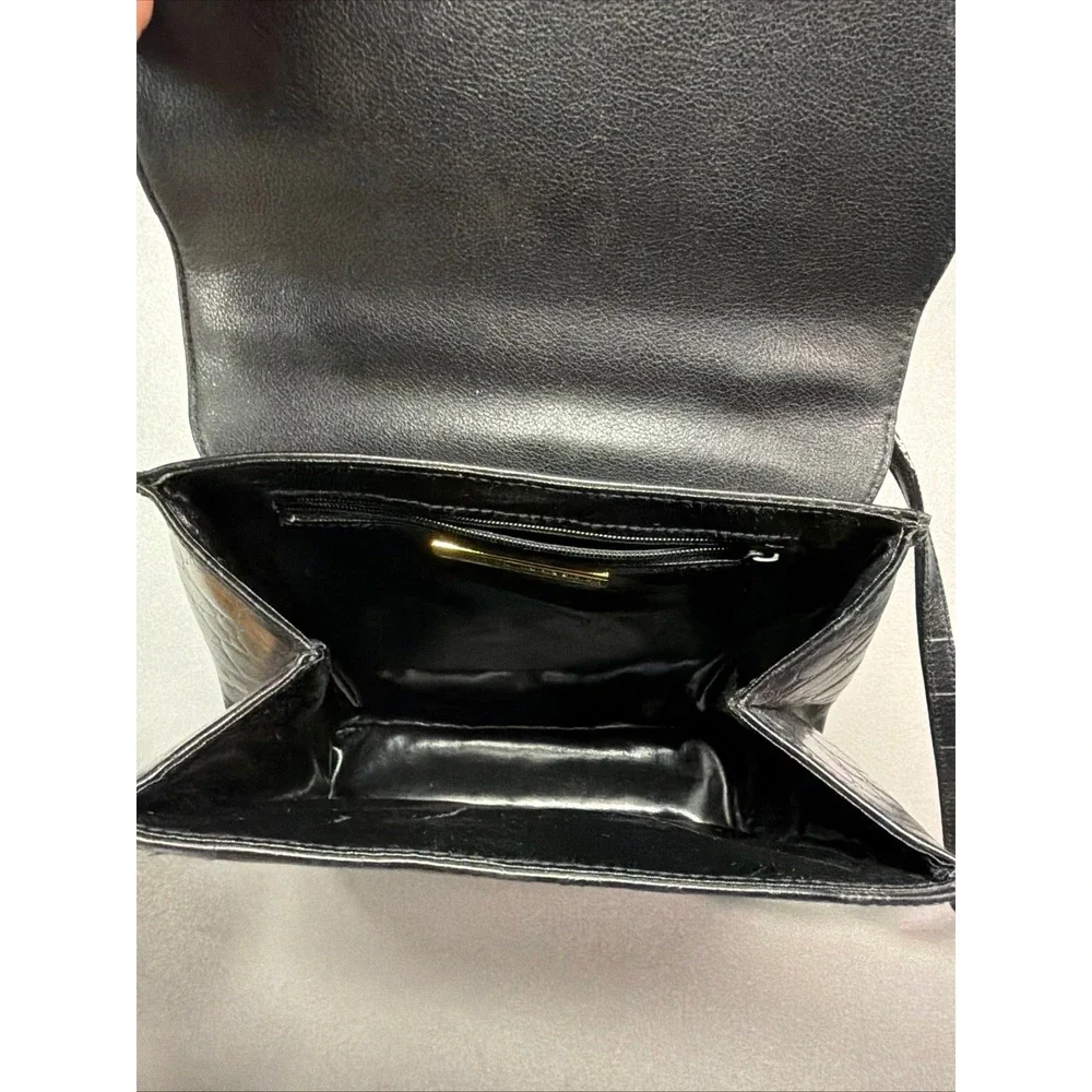 Valerie Stevens Black Croc Embossed Leather Crossbody Bag Envelope Flap Square